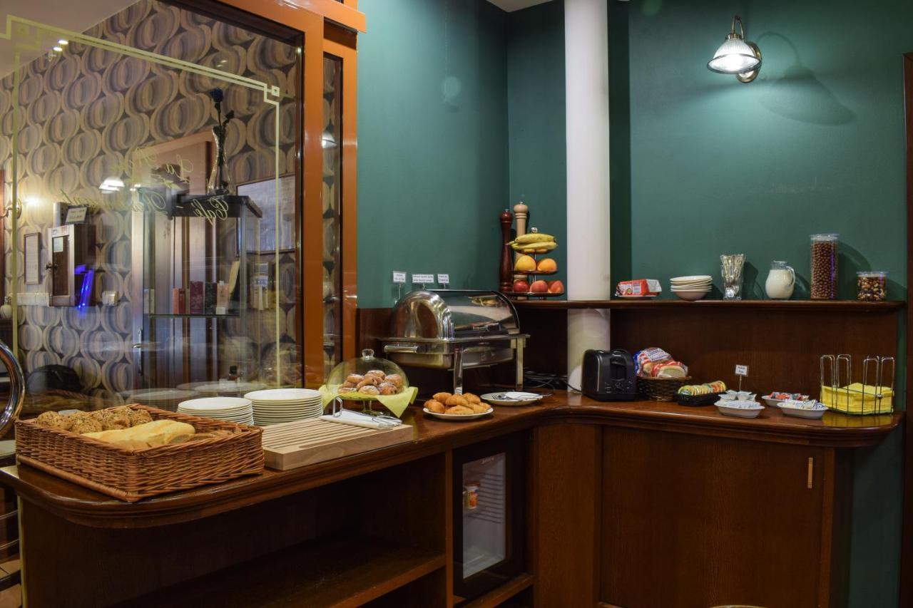 Hotel La Rosa Frýdek-Místek Εξωτερικό φωτογραφία