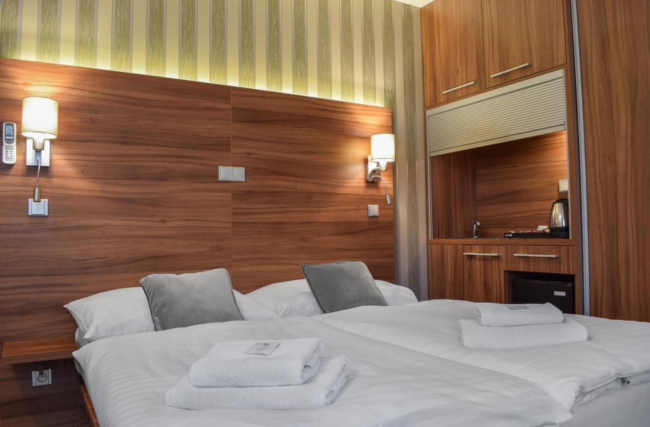 Hotel La Rosa Frýdek-Místek Εξωτερικό φωτογραφία